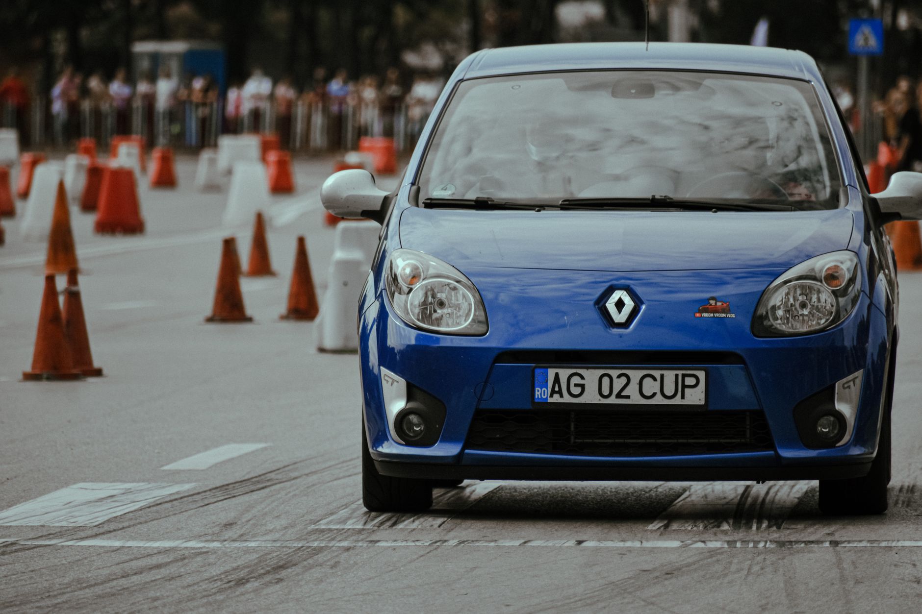 Auto-École équipe à Hyères